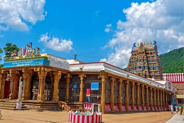 ரூ.ஒரு கோடி காணிக்கை