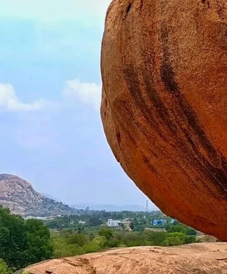 Karungalakudi Jain hill, Caves & Beds