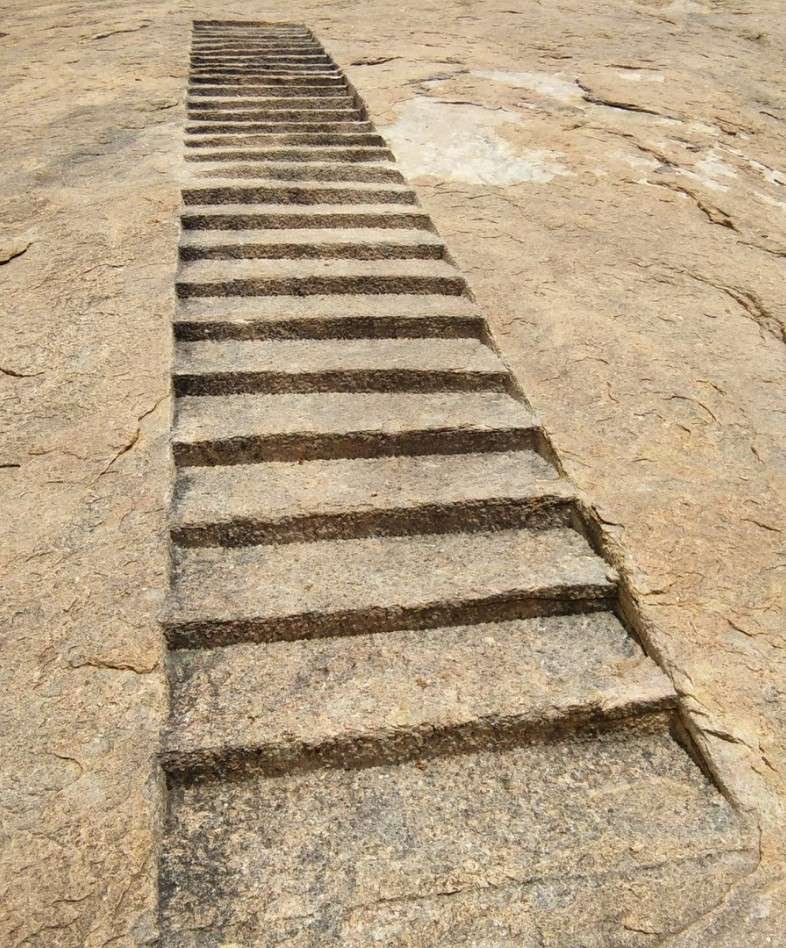 Keelavalavu Jain hill