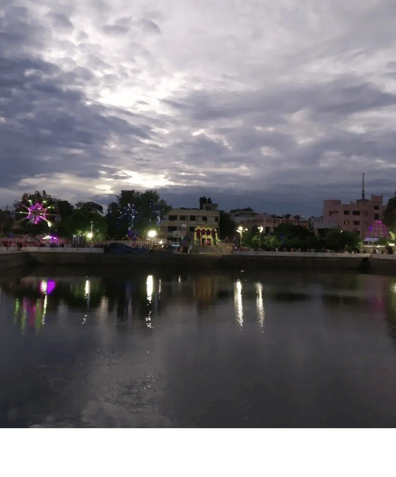 Thirumukkulam Children’s Park ( Tallakulam perumal temple tank )